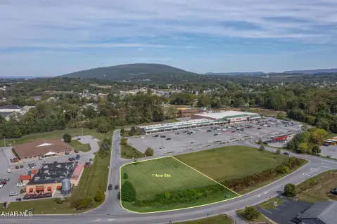 Commercial Land in Holliday Towne