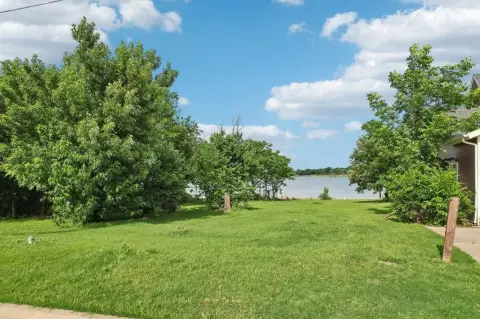 Lake Lewisville Waterfront Land