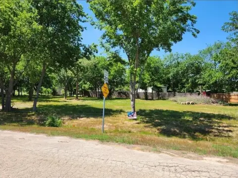Land Lease - Argyle, TX