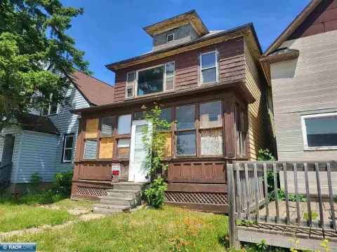 Virginia, MN Duplex Opportunity