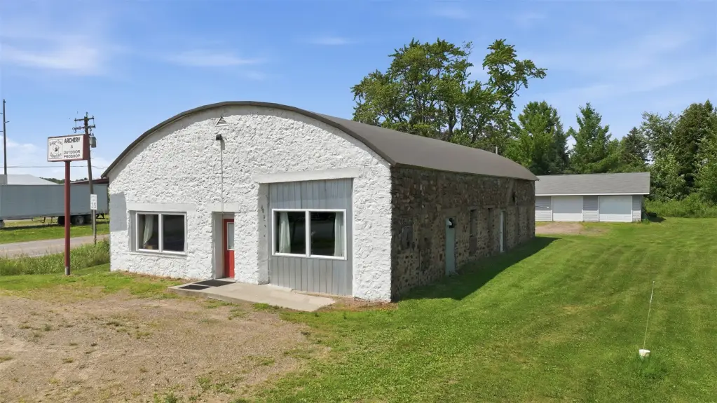 130 W North St, New Auburn, WI 54757