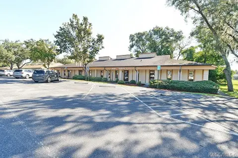 Professional Office Units on SR 44