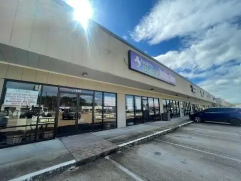 Retail Space in Batesville, MS