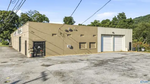 Automotive Garage with Office