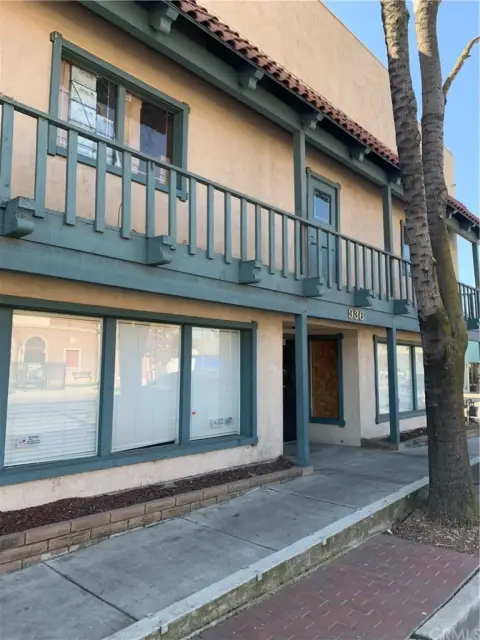 Merced Commercial Building For Sale