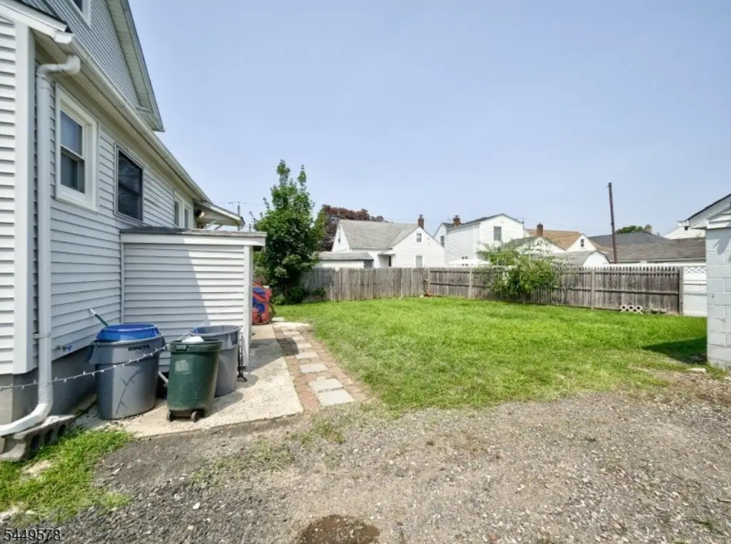 Picture 32