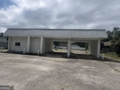 Car Wash Site with Storage Shed