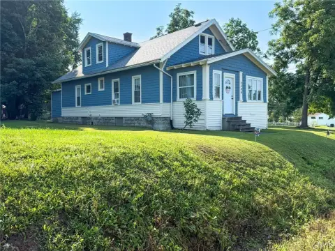 Updated Two-Story Duplex Home