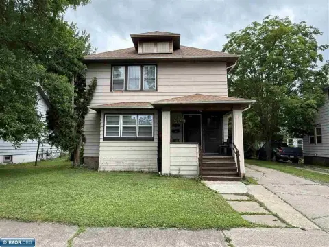 Hibbing Duplex with Two Units