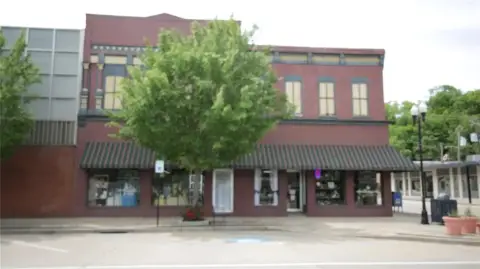 De Soto Retail Business Opportunity