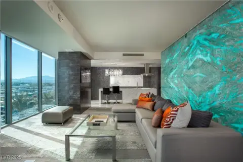 High-End Remodeled Las Vegas Condo
