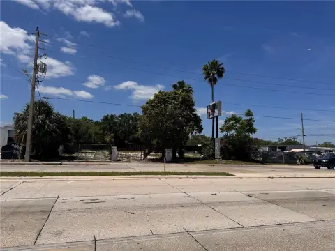 Prime Commercial Lot on Orange Blossom