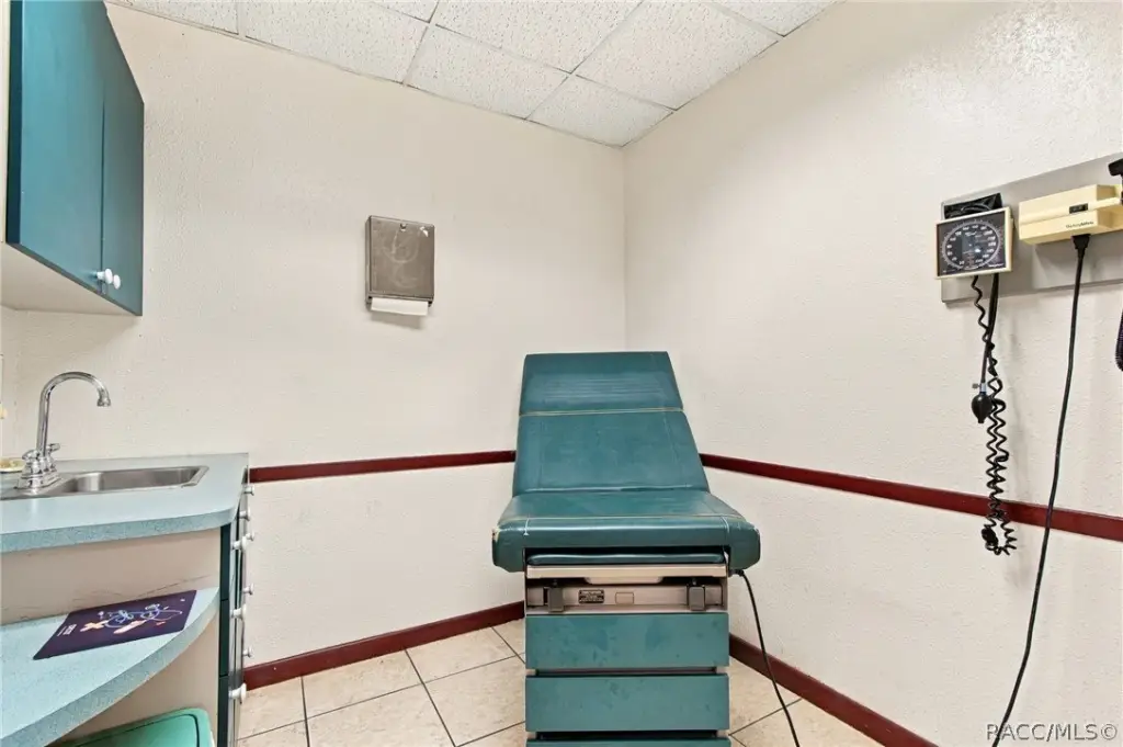 Picture 19