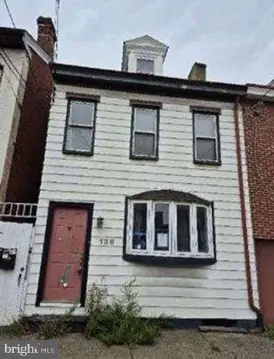 Duplex in Pittsburgh