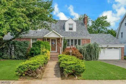 Duplex With Finished Basement