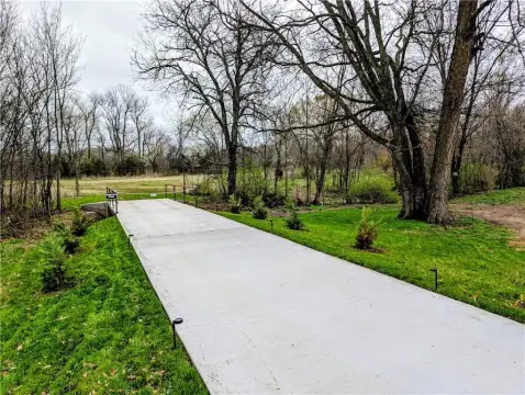 Fayetteville Acreage with Development Potential