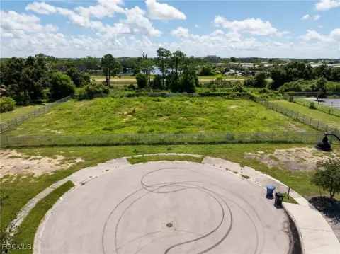 Fort Myers Commercial Development Opportunity
