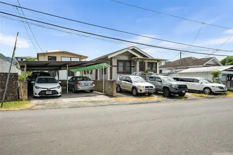 Multifamily Property in Honolulu, HI
