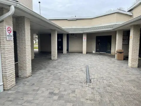 Former Dental Office For Rent