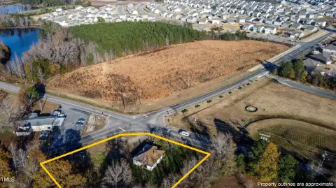Commercial Lot in Growing Zebulon