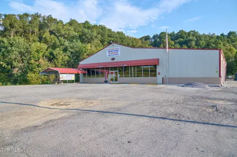 Functional Commercial Property, Greeneville, TN
