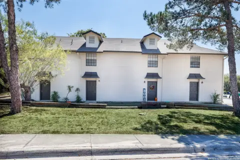 Universal City Fourplex: Value-Add Opportunity