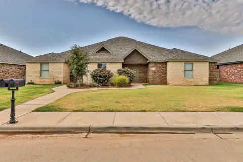 Spacious Duplex in South Lubbock