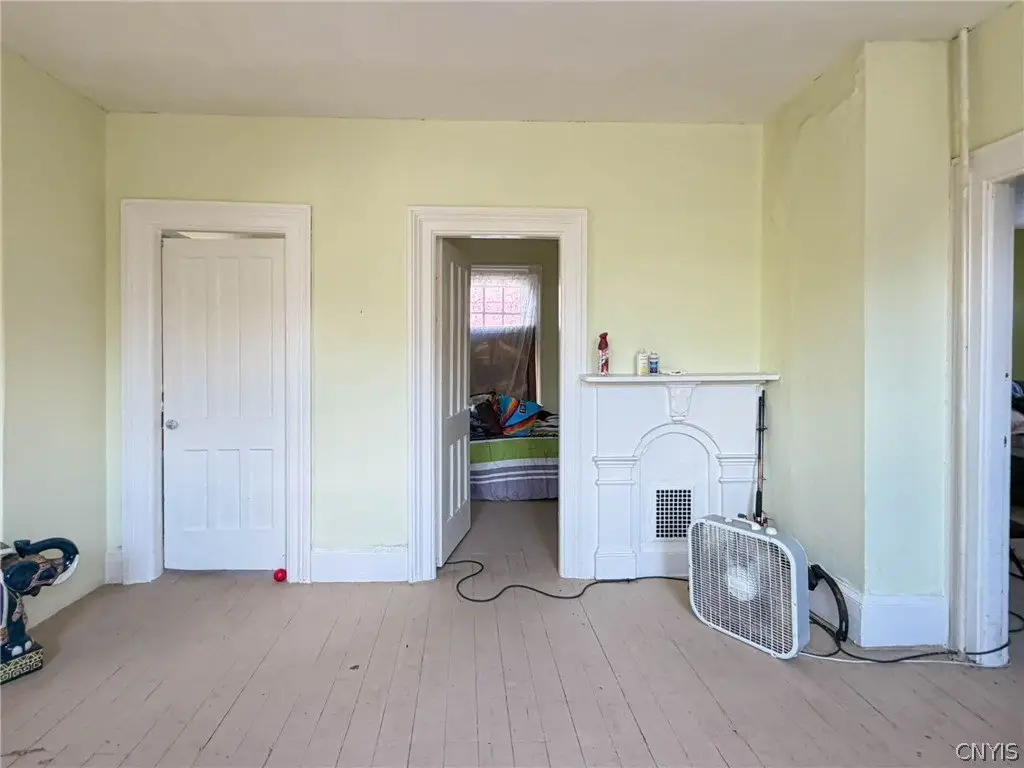 Picture 9