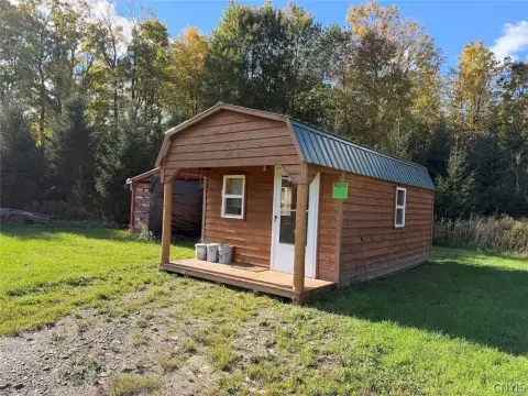 Hunting Land with Cabin