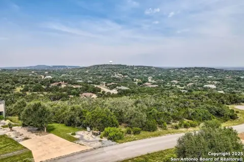 Residential Lot in River Crossing