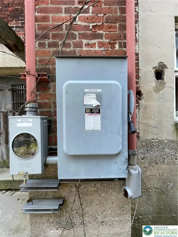 Picture 19