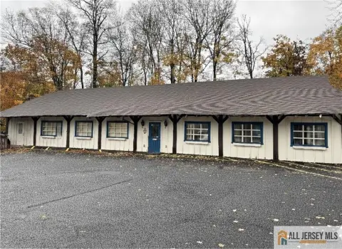 Professional Office Suite Near Train