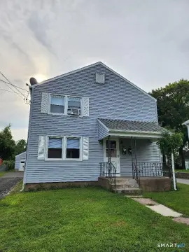 Up/Down Duplex With Garage