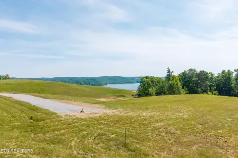 Waterview Estate Lots on Dale Hollow