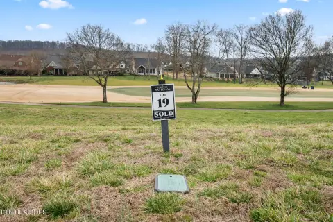 Golf-Front Homesite in Tennessee National