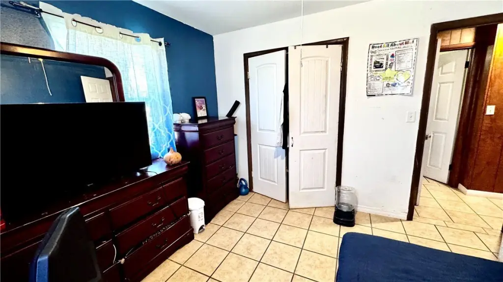 Picture 8