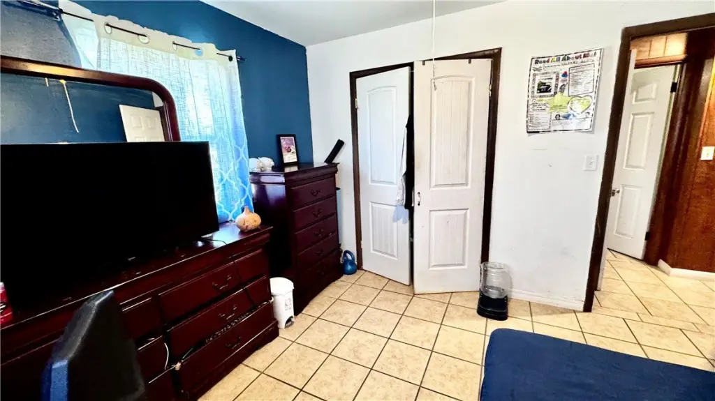Picture 13