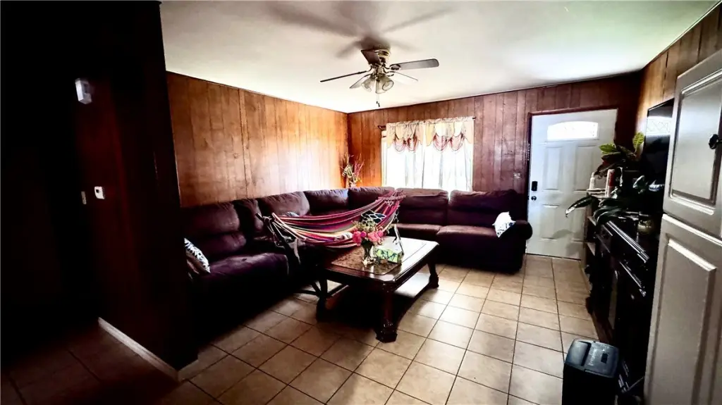 Picture 9