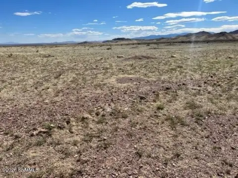 San Marcial Land with Views