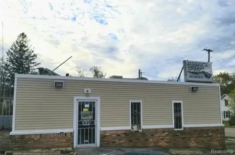 Standalone Building in Prime Location