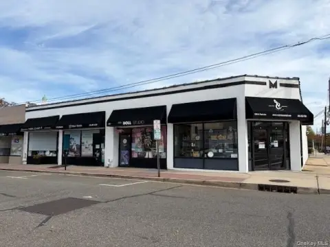 Prime Retail Space in Rockville