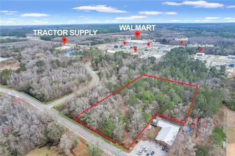 Jesup, GA Versatile Land Parcel