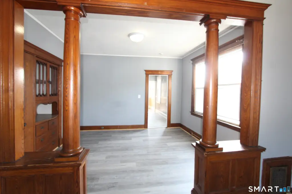 Picture 4