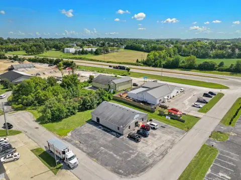 Commercial Building in Lawrenceburg, KY