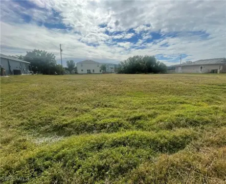Triple Lot in Cape Coral