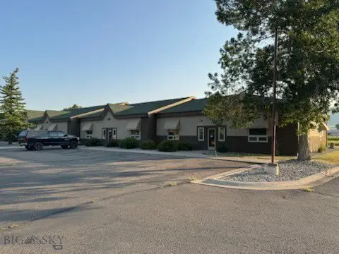 Flex Space with Shop Area