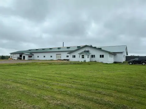 Cabinet Manufacturing Facility on 19 Acres