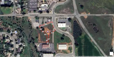 Commercial Lot in Growing Area