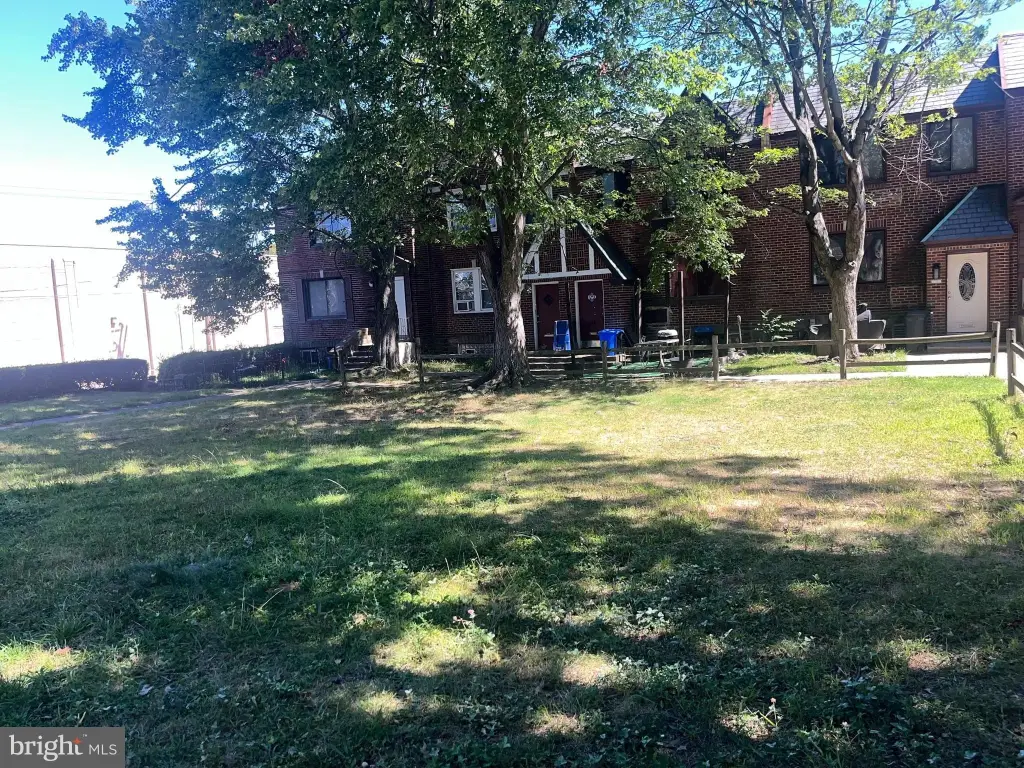 Picture 12