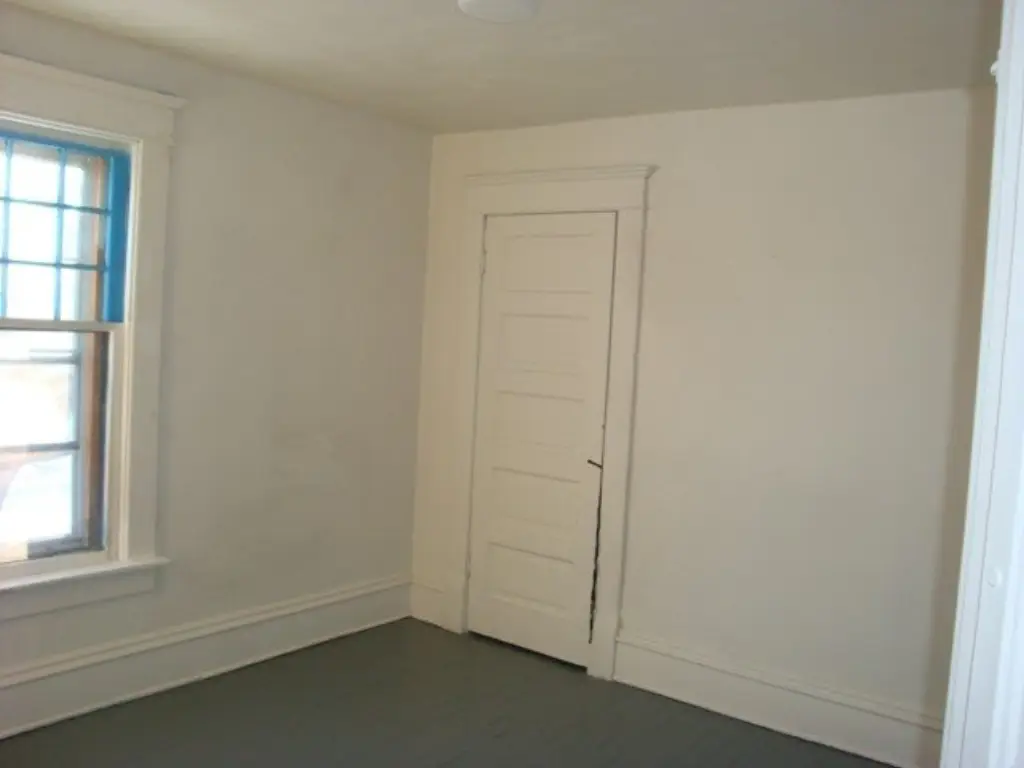 Picture 7